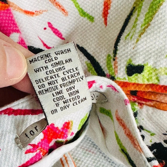 For the Republic Floral Shorts - Women’s Size 10 - Picture 13 of 13